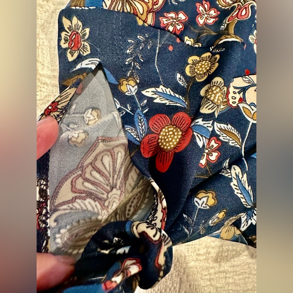 Westport women’s Floral Print cold shoulder top - Picture 6 of 6